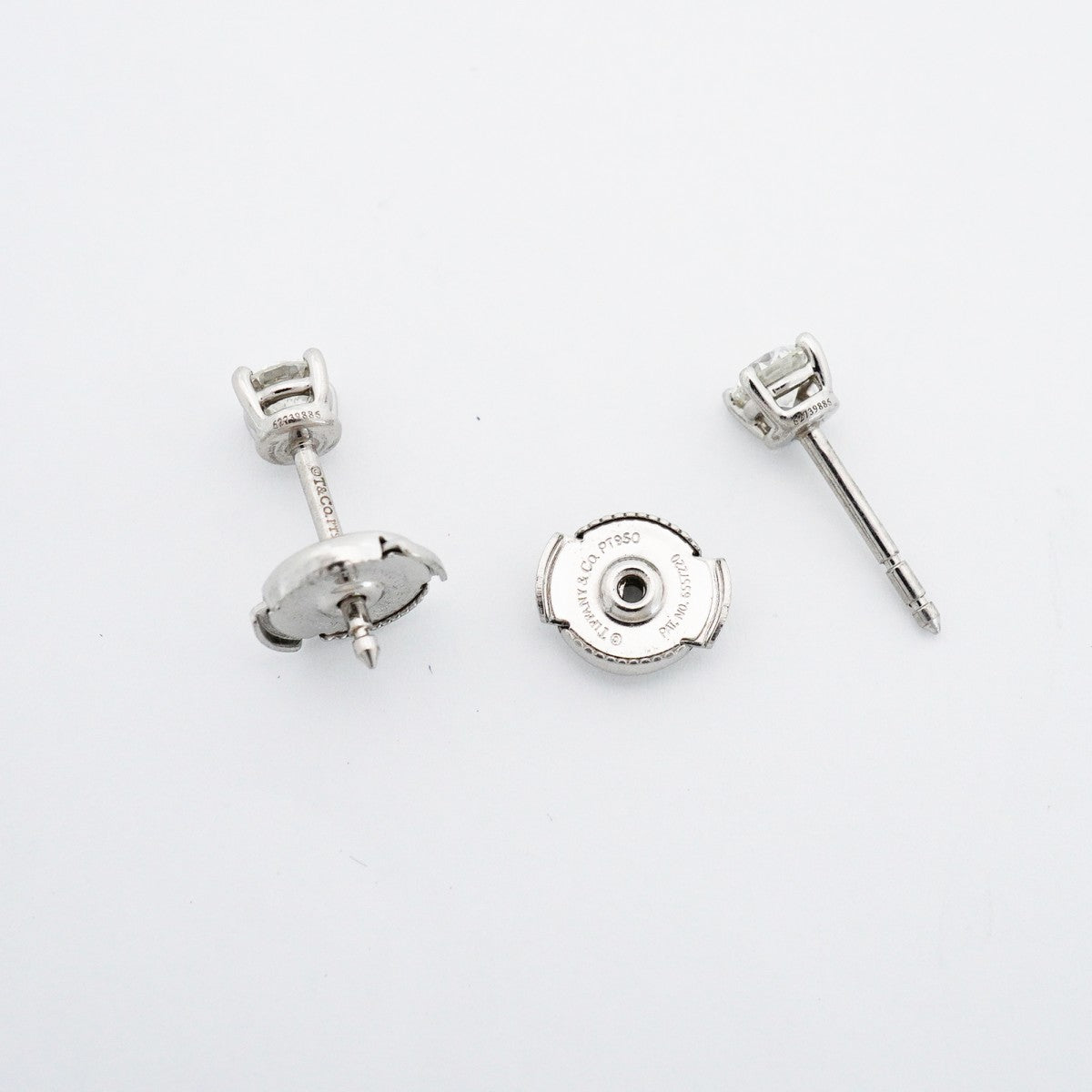 【6jeb0820】ティファニー ピアス ソリティア 1PD Pt950 プラチナ ダイヤモンド【中古】レディース