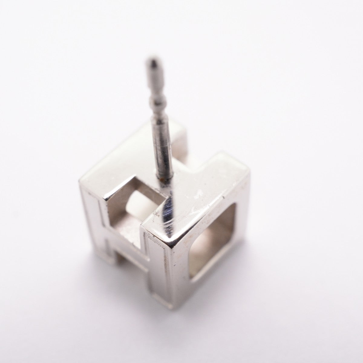 【6jfb0062-k】エルメス ピアス カージュドアッシュ メタル シルバー ブルー【中古】レディース