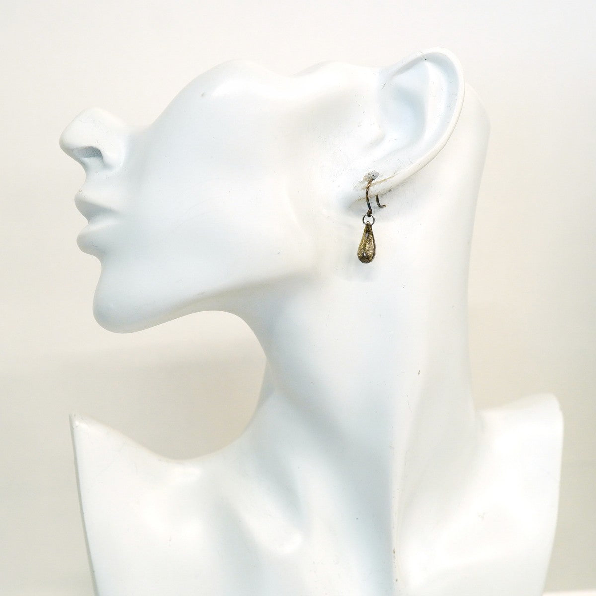 【6jfb0179-k】ティファニー ピアス ティアドロップ シルバー925【中古】レディース