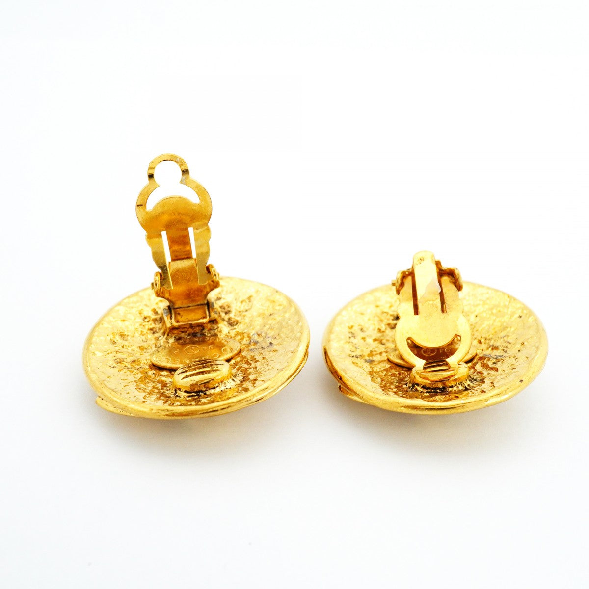 【6jfb0193-k】シャネル イヤリング ヴィンテージ ココマーク 丸型 サークル GPメッキ ゴールド【中古】レディース