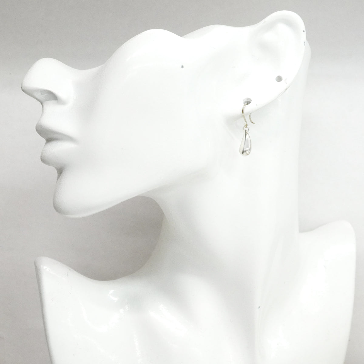 【6jfb0208-k】ティファニー ピアス ティアドロップ シルバー925【中古】レディース