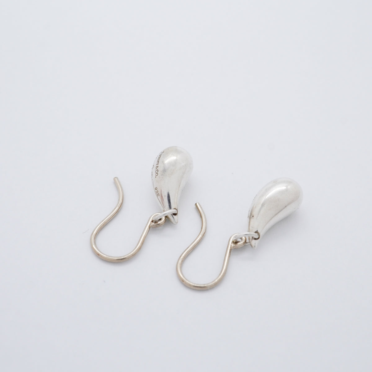 【6jfb0208-k】ティファニー ピアス ティアドロップ シルバー925【中古】レディース