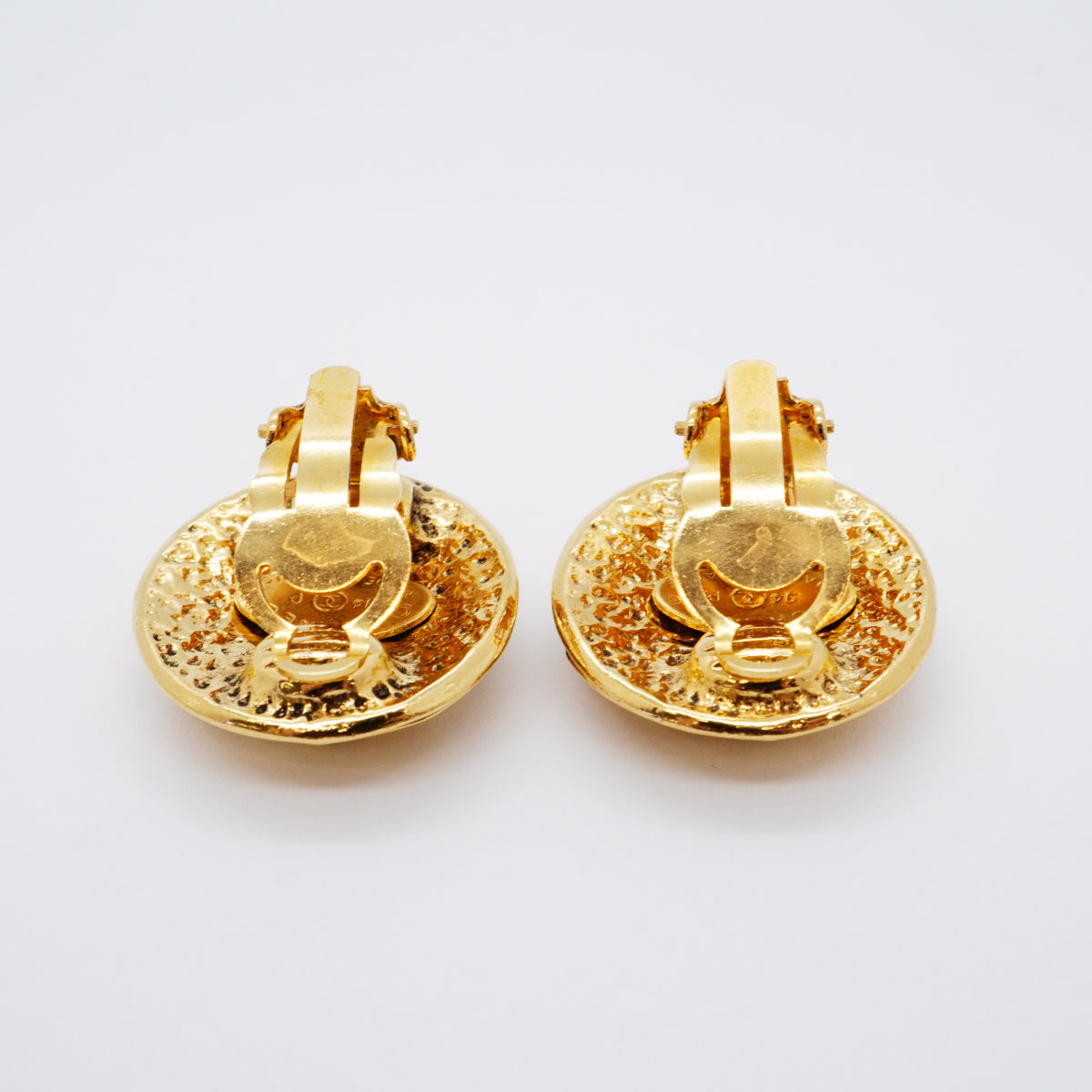 【6jfb0212-k】シャネル イヤリング ヴィンテージ ココマーク 丸型 サークル GPメッキ ゴールド【中古】レディース