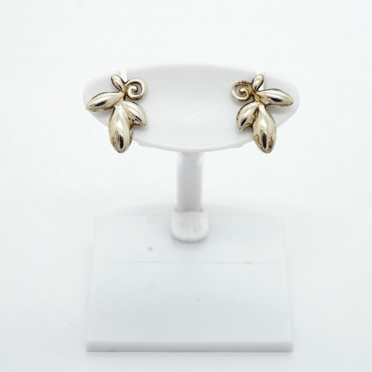 【6jfb0324-k】ティファニー ピアス オリーブリーフ シルバー925【中古】レディース