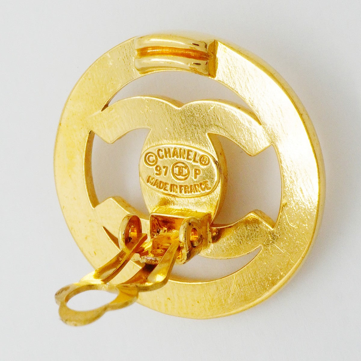 【6jfb0339-k】シャネル イヤリング ヴィンテージ ココマーク ターンロック 丸型 サークル GPメッキ ゴールド【中古】レディース