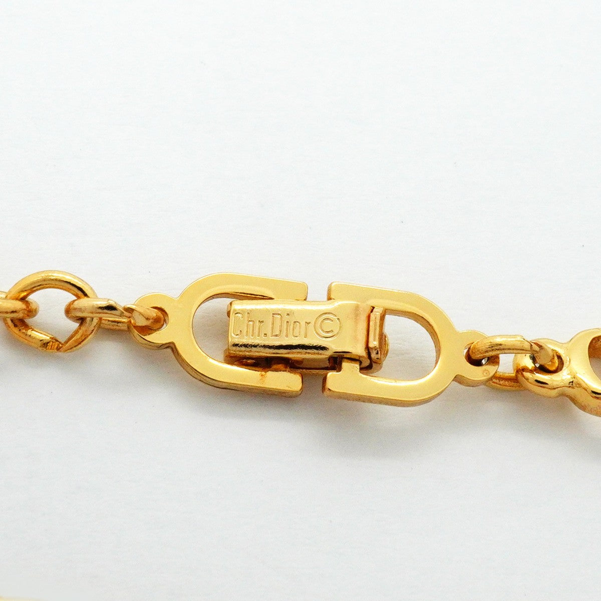 【6jfb0340-k】クリスチャンディオール ブレスレット CDロゴ GPメッキ ゴールド【中古】レディース