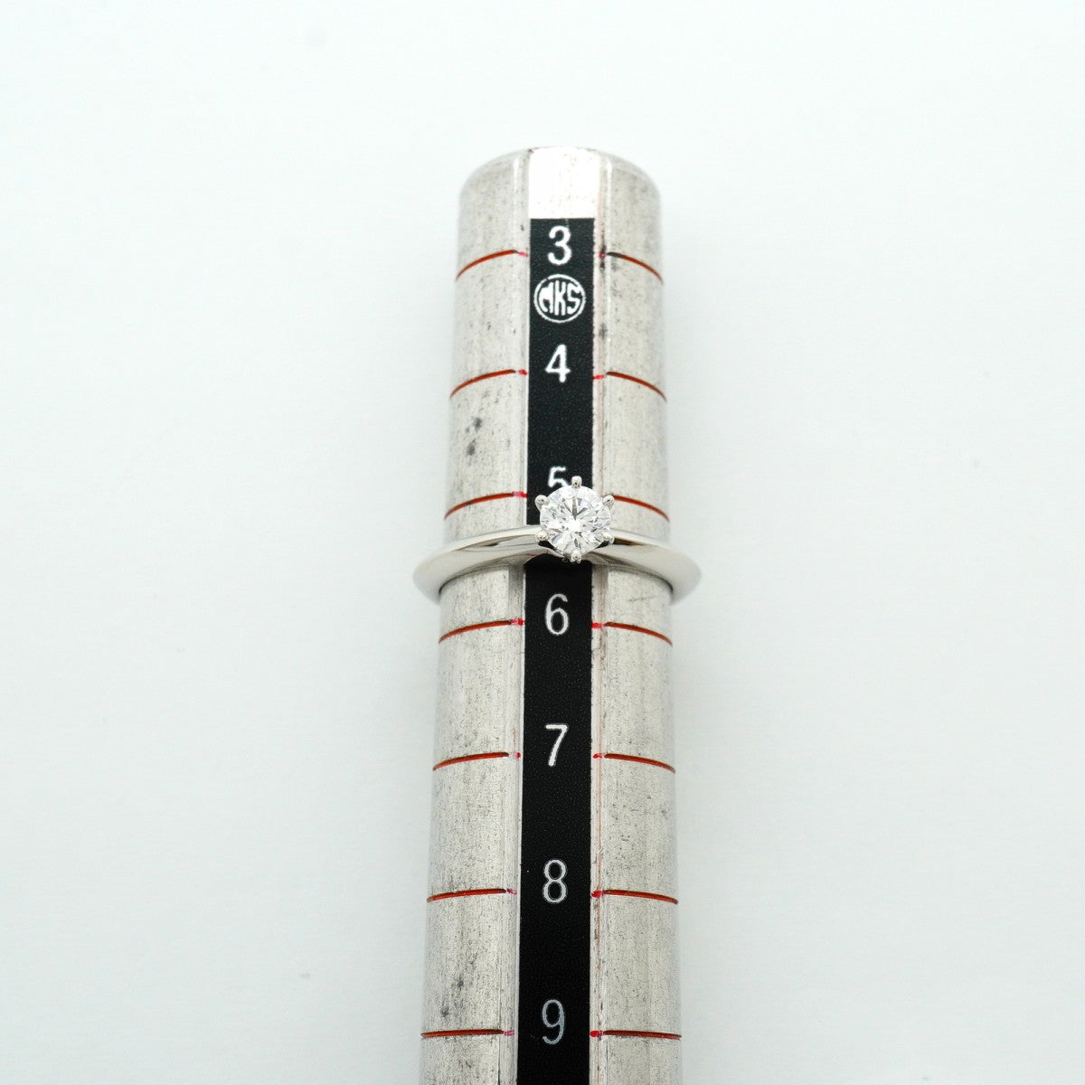 【6jfb0458】ティファニー リング ソリティア 1PD Pt950 プラチナ ダイヤモンド 0.26ct 5.5号【中古】レディース