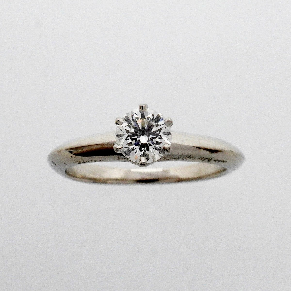 【6jfb0468】ティファニー リング ソリティア 1PD Pt950 プラチナ ダイヤモンド 0.41ct 8号【中古】レディース