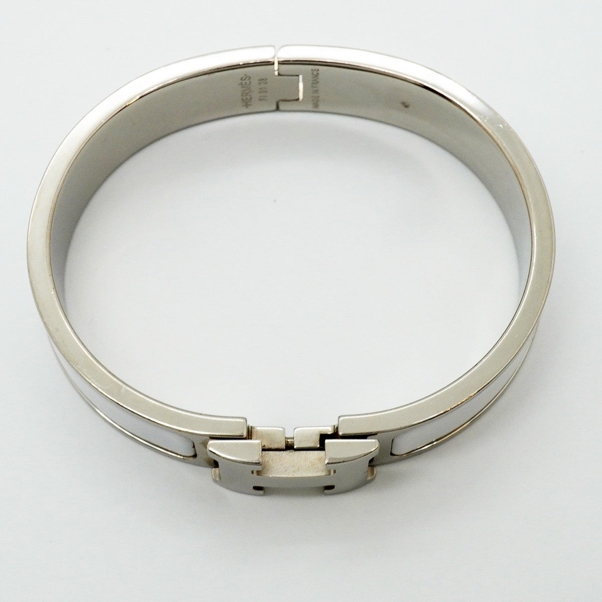 【6jfb0499-k】エルメス バングル クリッククラックPM メタル シルバー ホワイト【中古】レディース