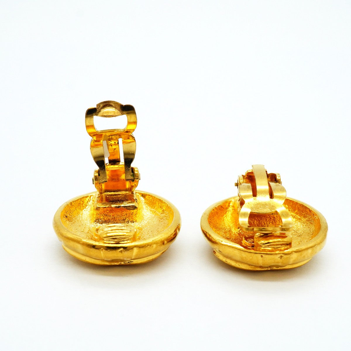 【6jfb0611-k】シャネル イヤリング ヴィンテージ ココマーク GPメッキ ゴールド【中古】レディース