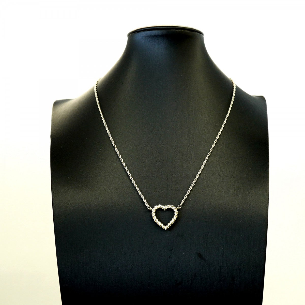 【6jfb0628-k】ティファニー ネックレス ツイストハート シルバー925【中古】レディース
