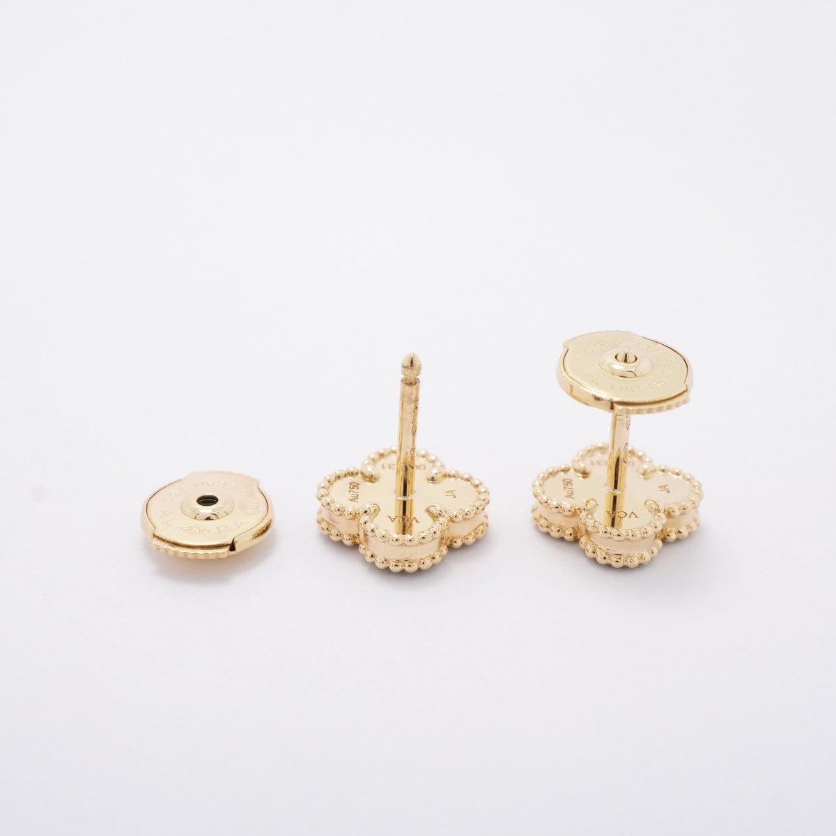 【6jfb0710】ヴァンクリーフ＆アーペル ピアス スウィート アルハンブラ K18YG イエローゴールド オニキス ブラック【中古】レディース