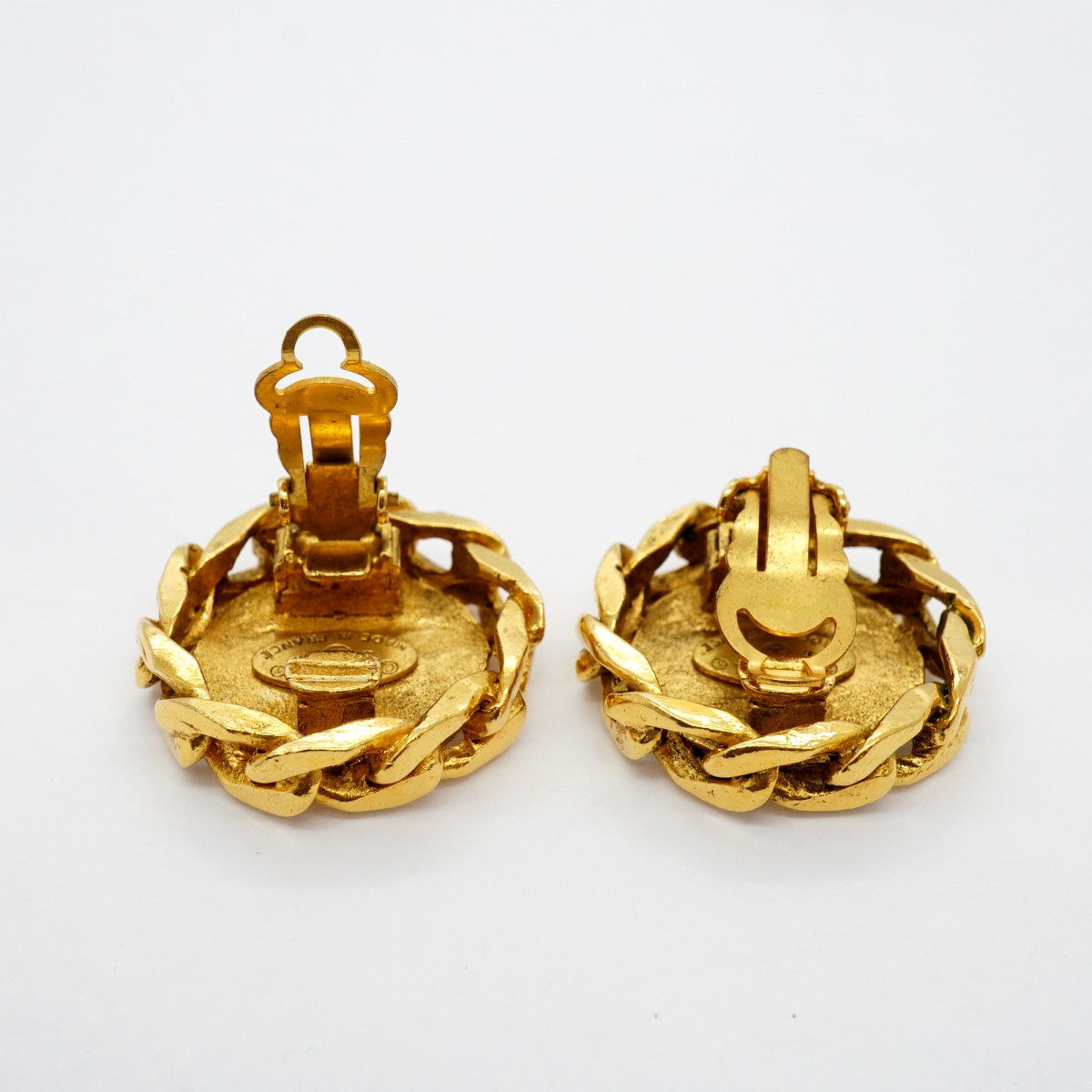 【6jfb0928-k】シャネル イヤリング ヴィンテージ ココマーク GPメッキ ラインストーン ゴールド【中古】レディース