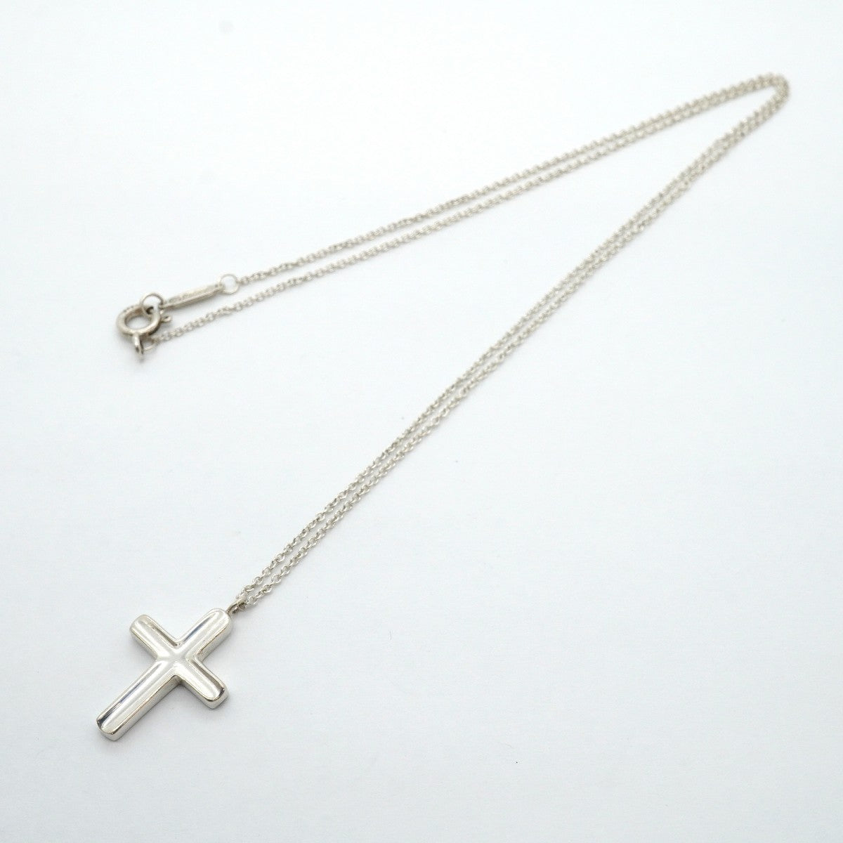 【6jgb0010-k】ティファニー ネックレス コンケーブクロス シルバー925【中古】レディース