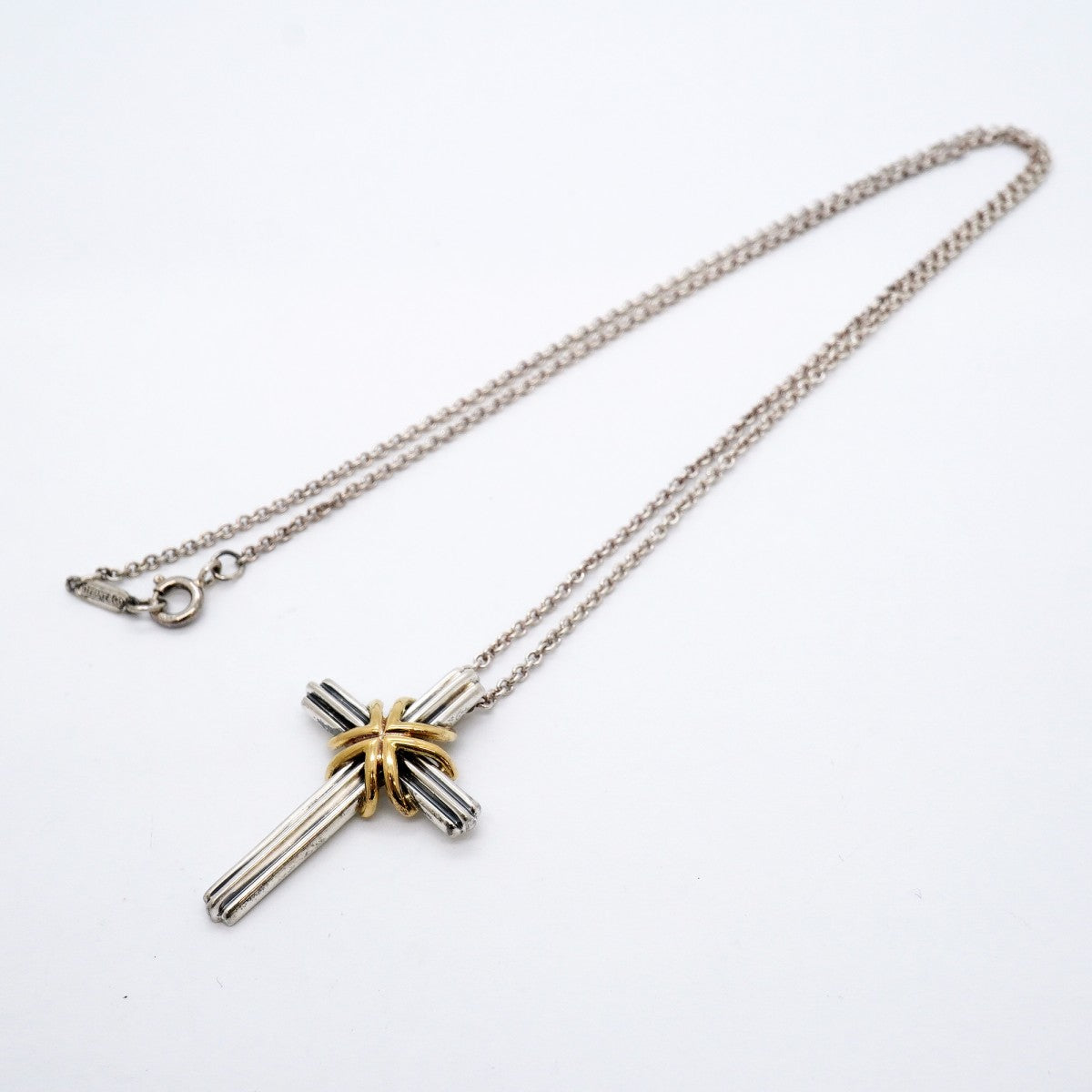 【6jgb0140-k】ティファニー ネックレス シグネチャークロス K18YG イエローゴールド シルバー925【中古】レディース