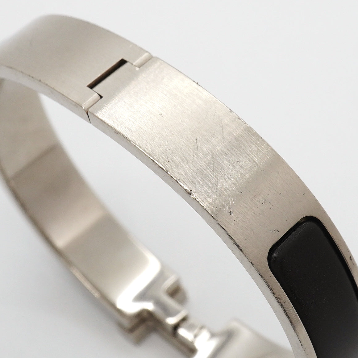 【6jgb0441-k】エルメス バングル クリッククラックPM メタル シルバー ブラック【中古】メンズ レディース ユニセックス