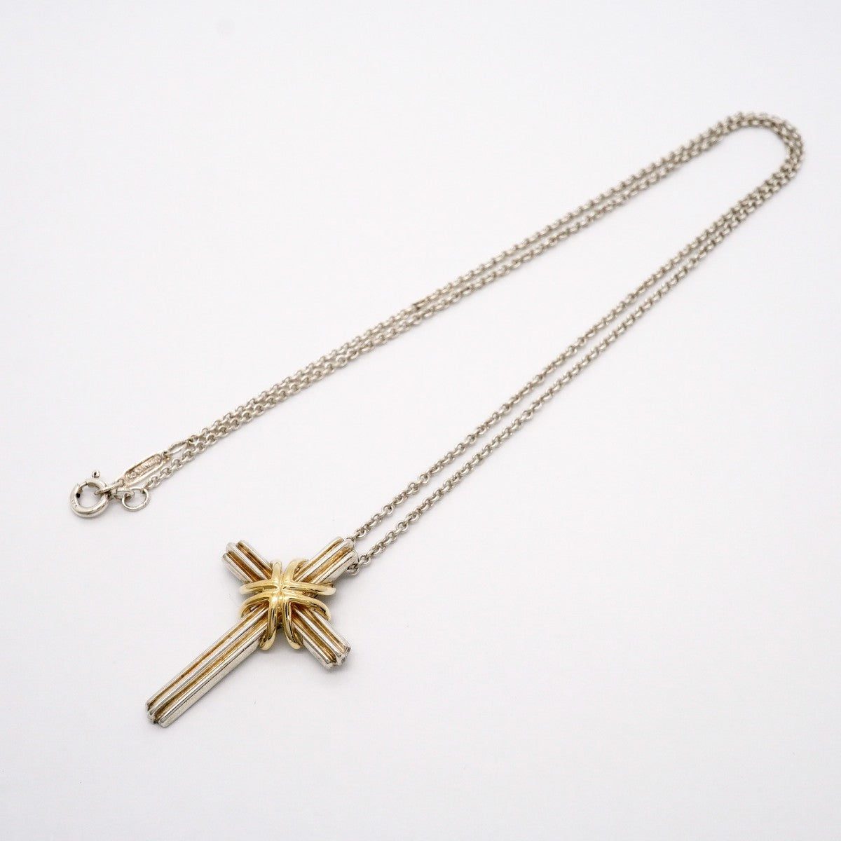 【6jgb0482】ティファニー ネックレス シグネチャークロス K18YG イエローゴールド シルバー925【中古】レディース