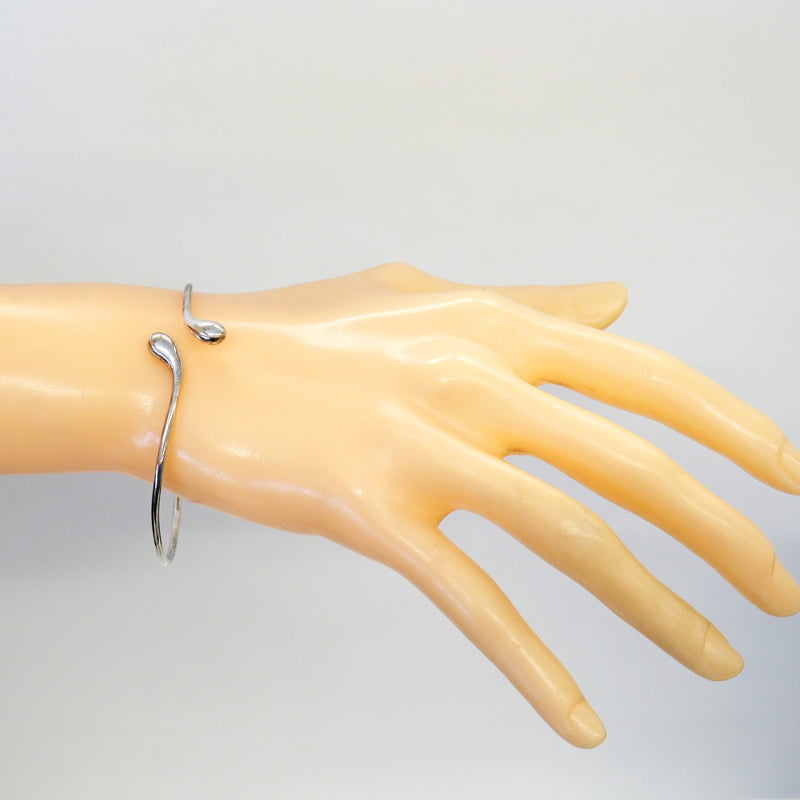 【6jgb0694-k】ティファニー バングル ティアドロップ シルバー925【中古】レディース