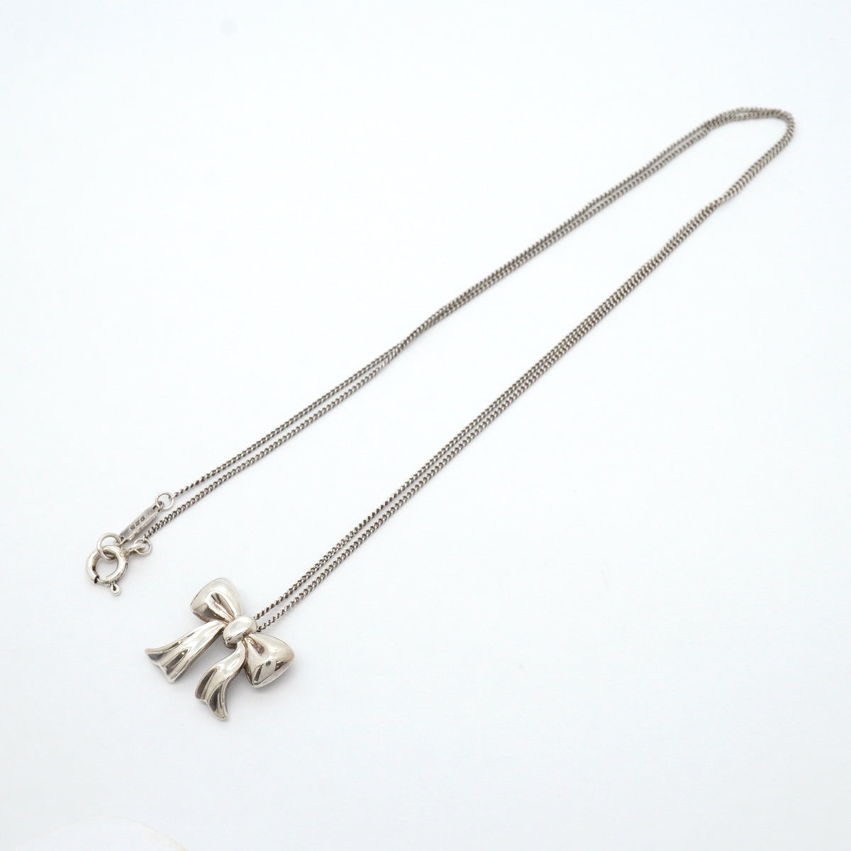 【6jgb0836-k】ティファニー ネックレス リボン シルバー925【中古】レディース
