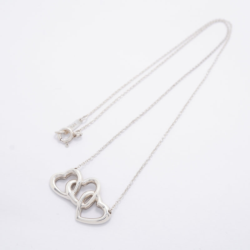 【6jhb0189-k】ティファニー ネックレス トリプルハート シルバー925【中古】レディース