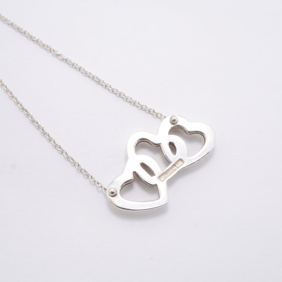 【6jhb0189-k】ティファニー ネックレス トリプルハート シルバー925【中古】レディース