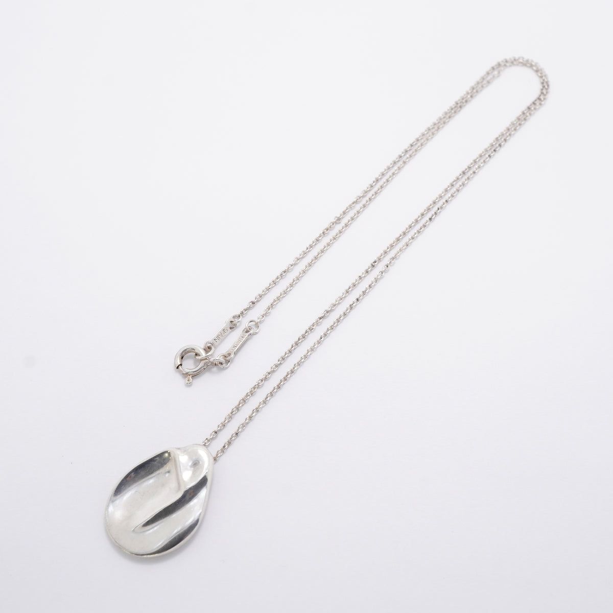 【6jhb0211-k】ティファニー ネックレス マドンナ シルバー925【中古】レディース