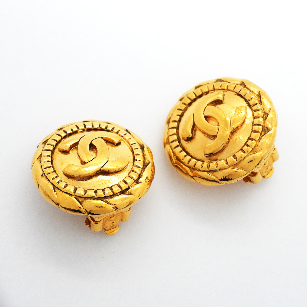 【6jhb0252】シャネル イヤリング ヴィンテージ ココマーク 丸型 サークル GPメッキ ゴールド【中古】レディース