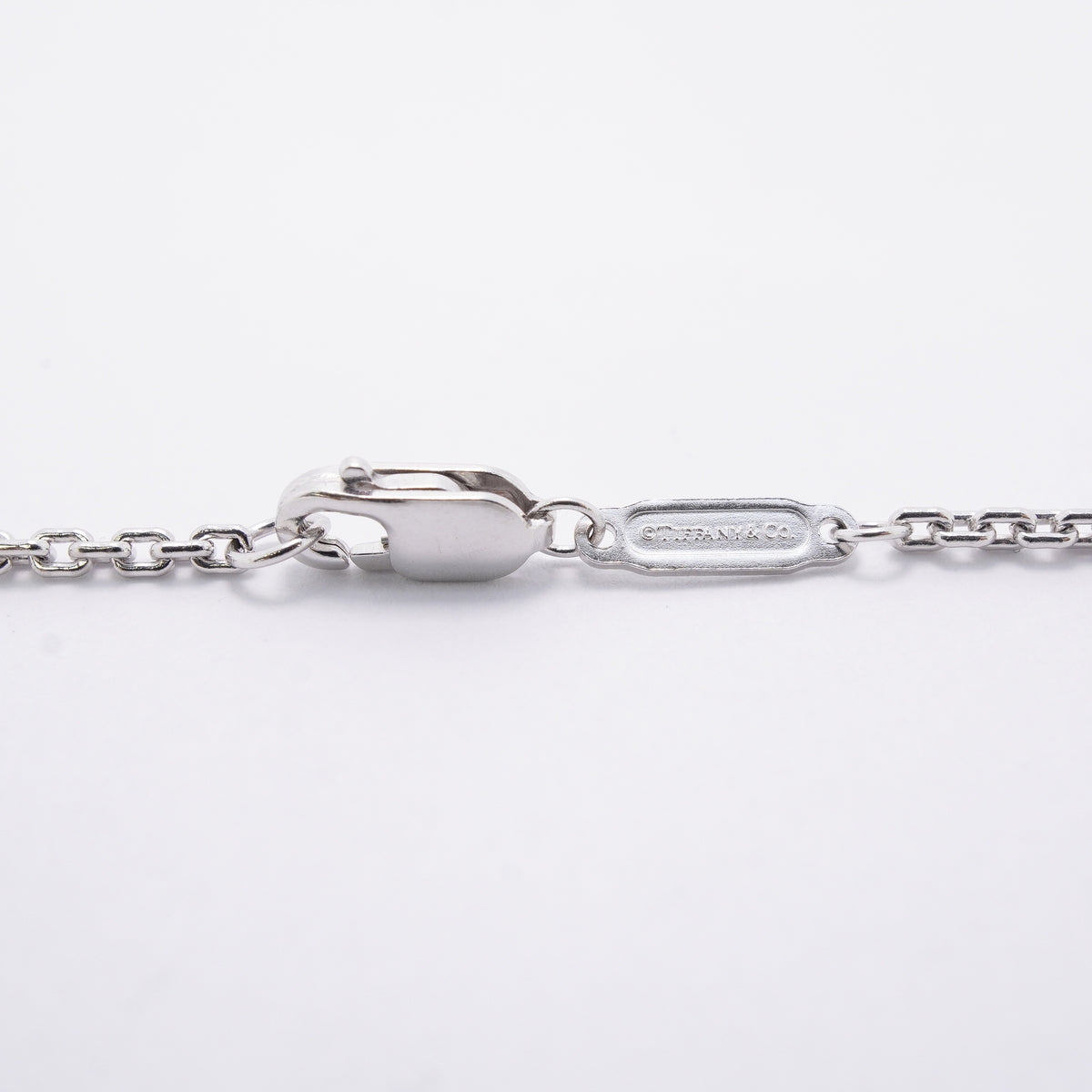 【6jhb0471】ティファニー ネックレス ロック/スモール ハーフダイヤ K18WG ホワイトゴールド ダイヤモンド【中古】レディース