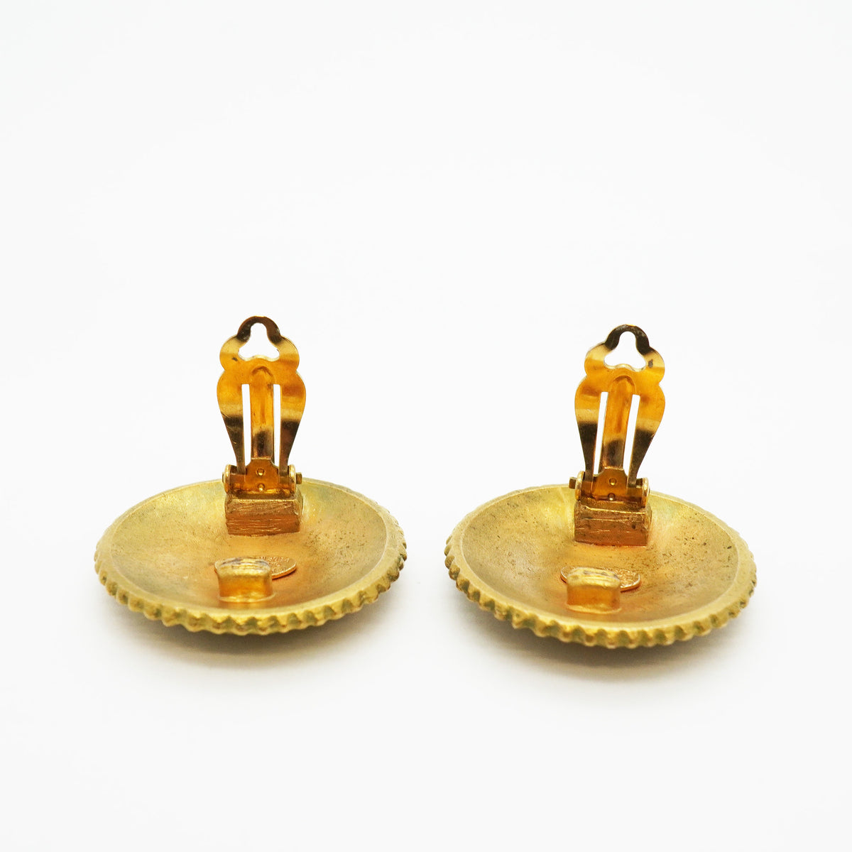 【6jhb0648】シャネル イヤリング ヴィンテージ シャネルロゴ GPメッキ ゴールド【中古】レディース