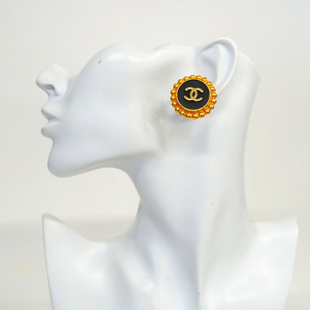 【6jhb0747】シャネル イヤリング ヴィンテージ ココマーク GPメッキ ゴールド ブラック【中古】レディース