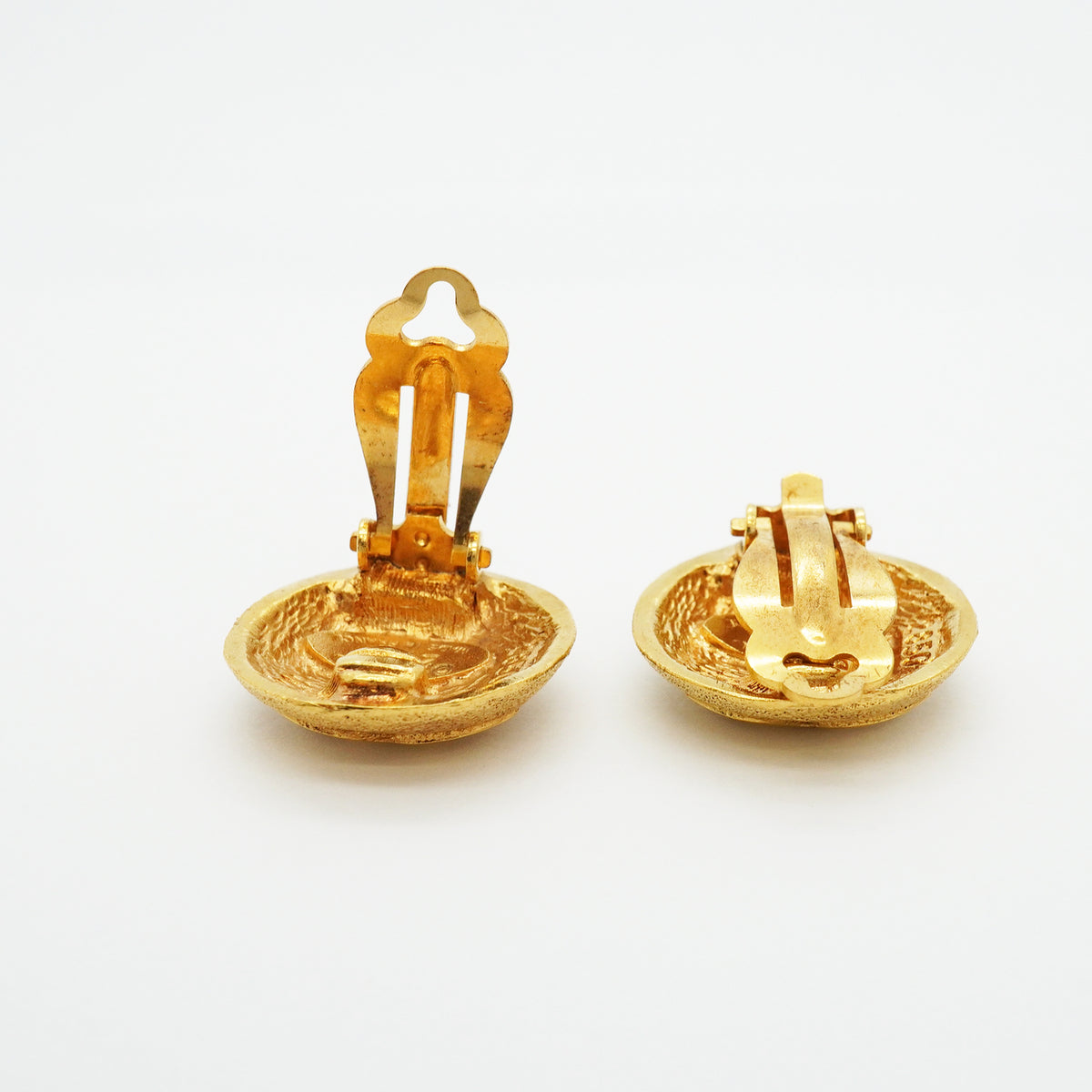 【6jhb0829】シャネル イヤリング ヴィンテージ ココマーク 丸型 サークル GPメッキ ゴールド【中古】レディース