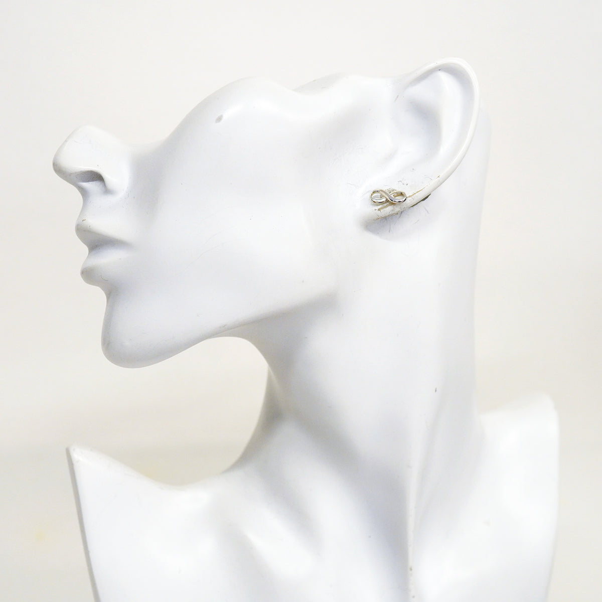 【6jhb0831】ティファニー ピアス インフィニティ シルバー925【中古】レディース