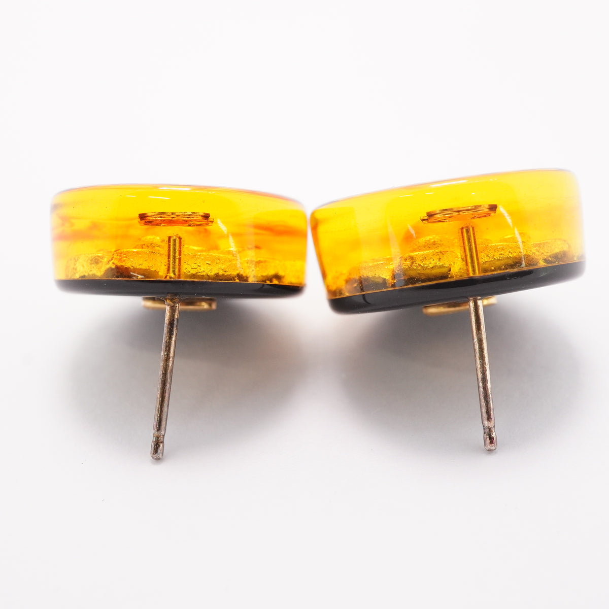 【6jhb0854】シャネル ピアス ヴィンテージ ココマーク カメリア 丸型 サークル GPメッキ ゴールド ブラック【中古】レディース