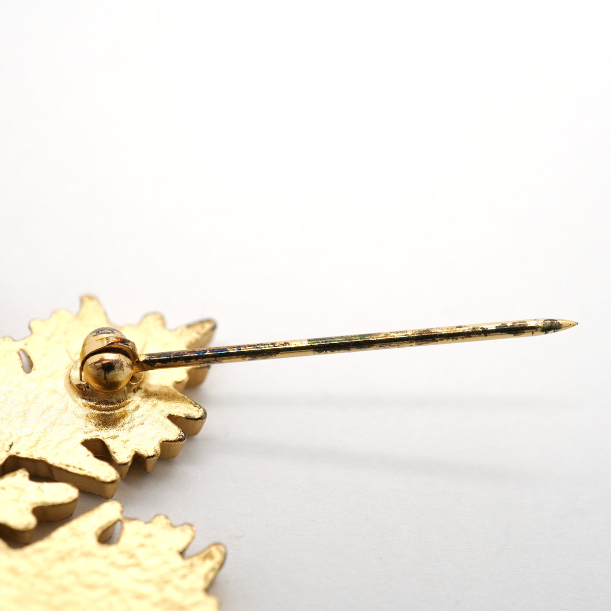 【6jib0135】シャネル ブローチ ココマーク GPメッキ ゴールド ベージュ【中古】レディース