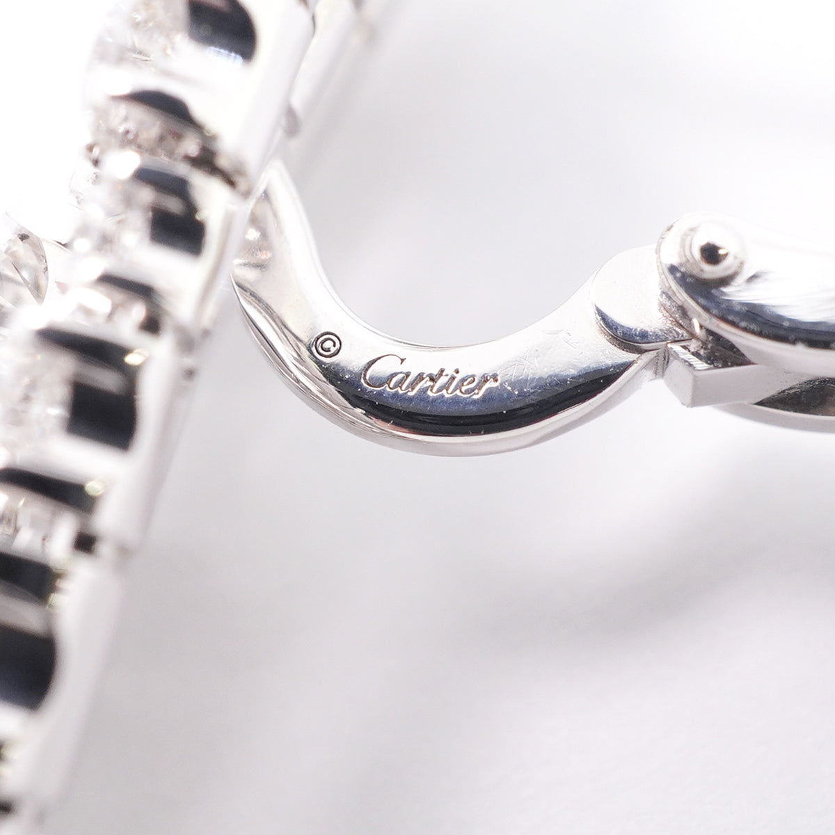 【6jib0380】カルティエ ピアス エッセンシャル K18WG ホワイトゴールド ダイヤモンド【中古】レディース