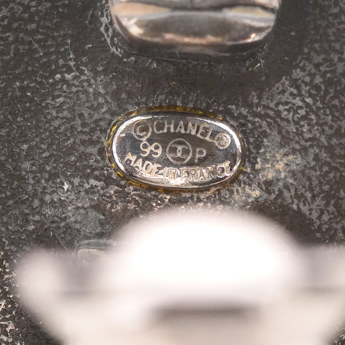 【6jib0383】シャネル イヤリング ヴィンテージ ココマーク シャネルロゴ 丸型 サークル メタル シルバー【中古】レディース