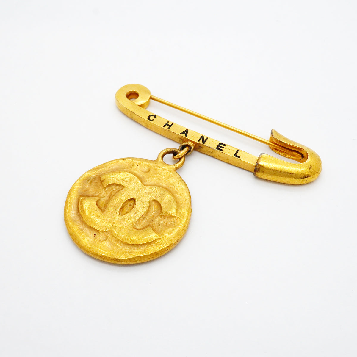 【6jib0522】シャネル ブローチ ヴィンテージ ココマーク シャネルロゴ 丸型 サークル GPメッキ ゴールド【中古】レディース