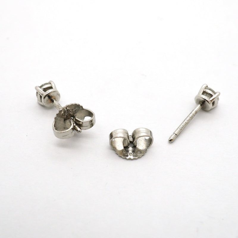 【6jib0542】ティファニー ピアス ソリティア 1PD Pt950 プラチナ ダイヤモンド【中古】レディース
