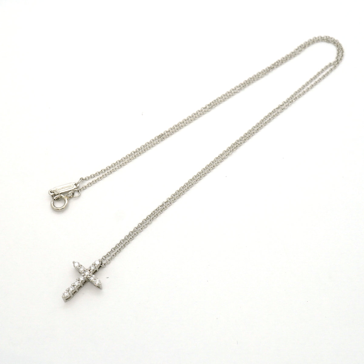 【6jib0650】ティファニー ネックレス スモールクロス 11PD Pt950 プラチナ ダイヤモンド【中古】レディース