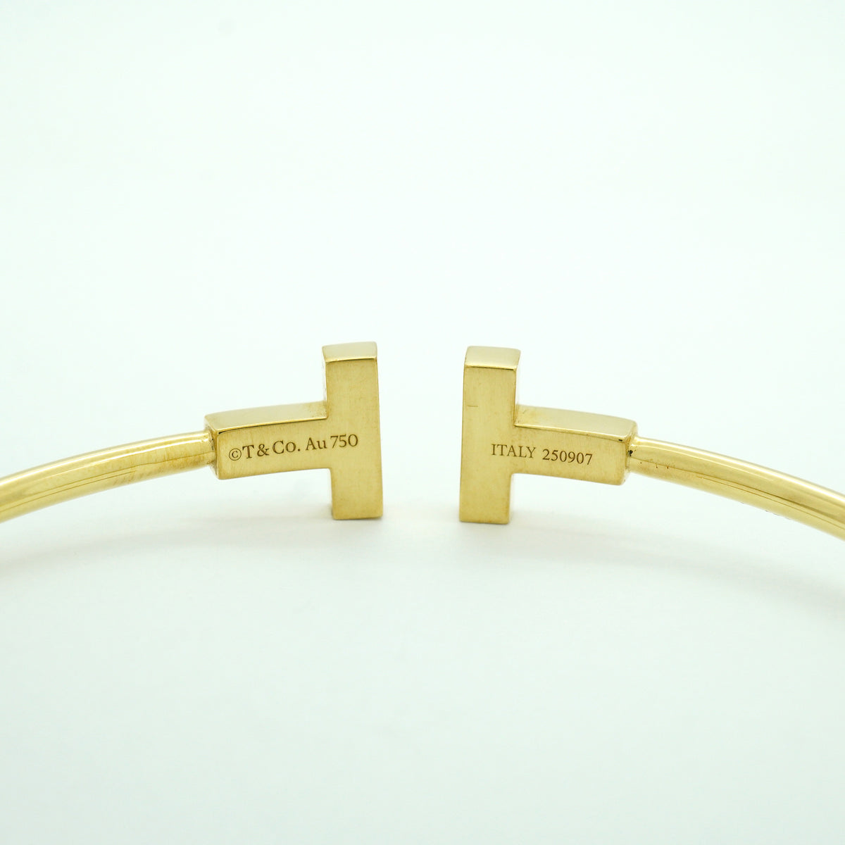 【6jib0673】ティファニー バングル Tワイヤー K18YG イエローゴールド マザーオブパール【中古】レディース