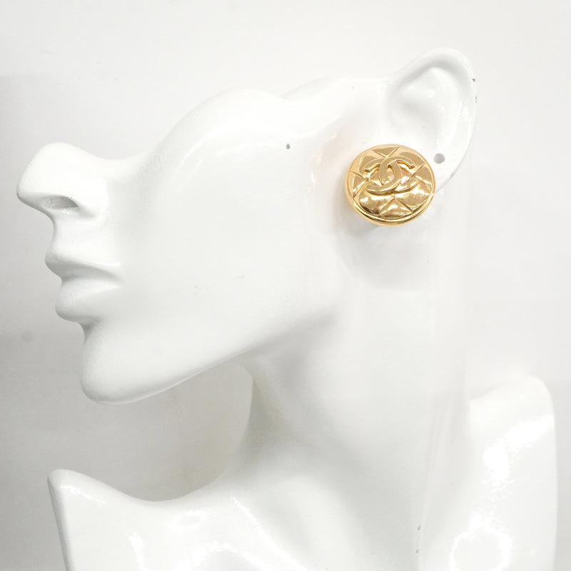 【6jkb0059】シャネル イヤリング ヴィンテージ ココマーク マトラッセ 丸型 サークル GPメッキ ゴールド【中古】レディース