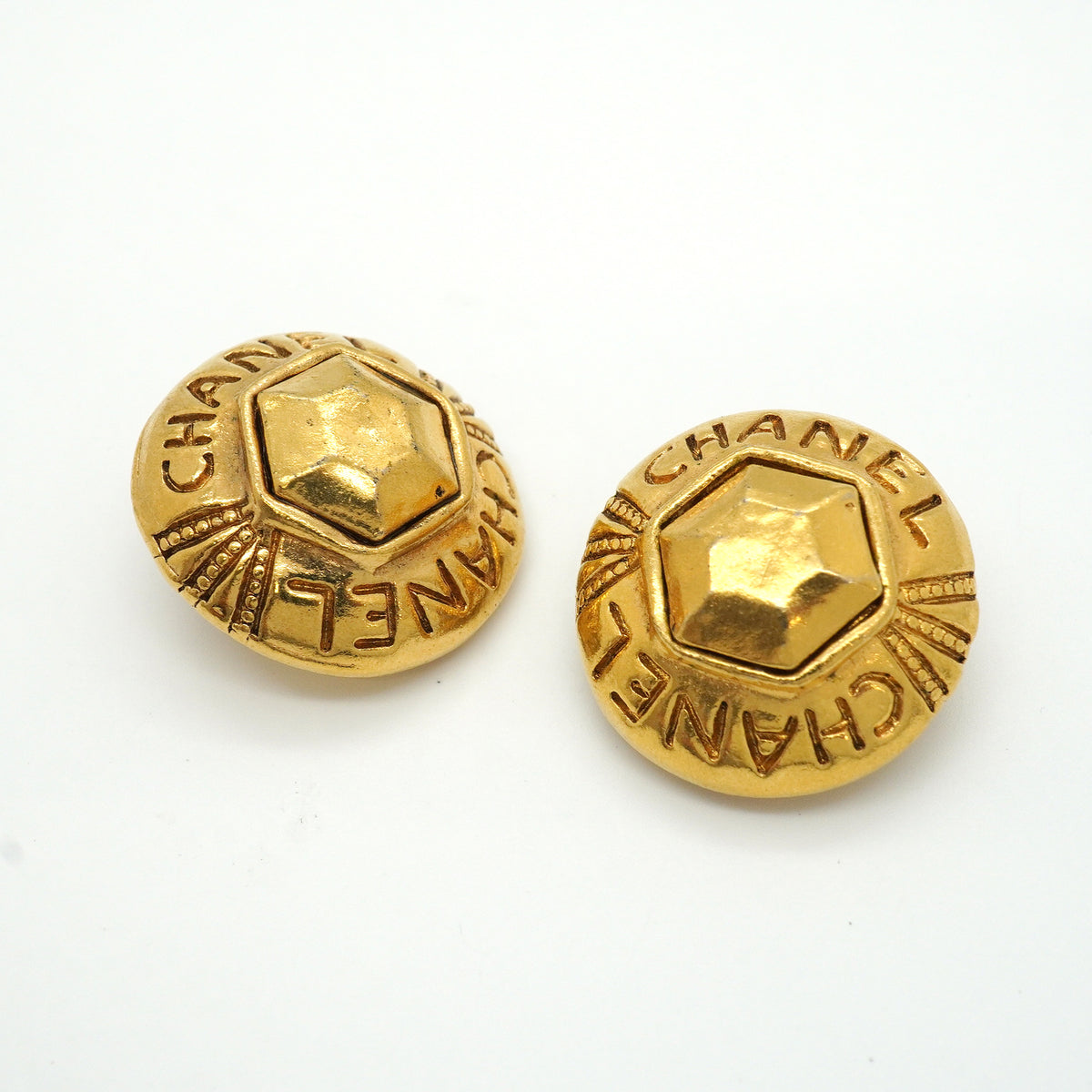 【6jkb0224】シャネル イヤリング ヴィンテージ シャネルロゴ 丸型 サークル GPメッキ ゴールド【中古】レディース