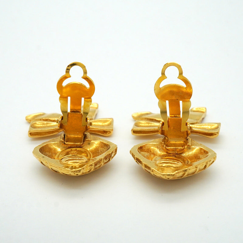 【6jkb0252】シャネル イヤリング ヴィンテージ リボンモチーフ GPメッキ ゴールド【中古】レディース