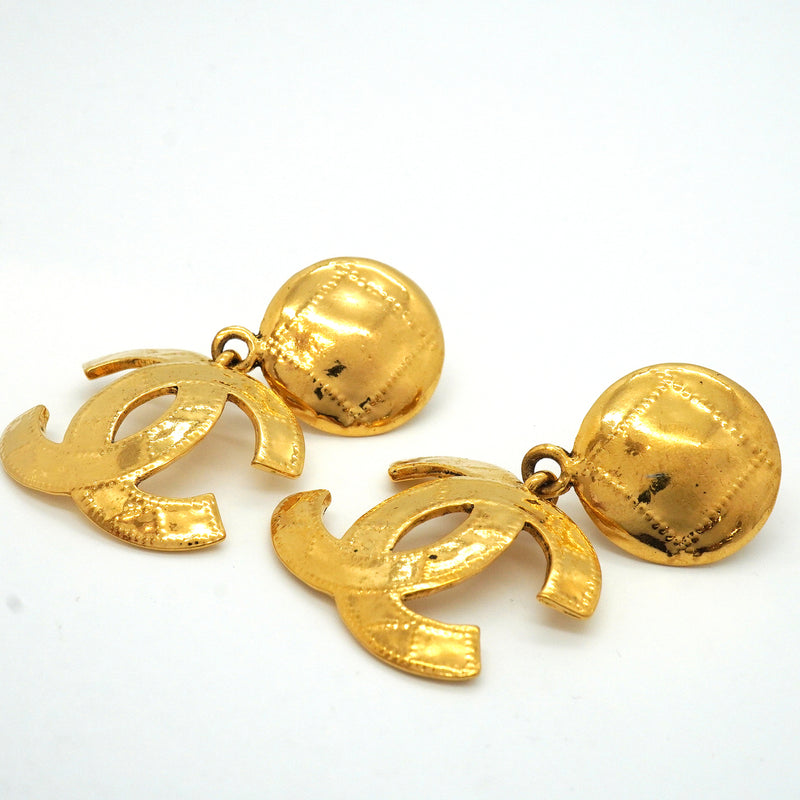 【6jkb0260】シャネル イヤリング ヴィンテージ ココマーク マトラッセ GPメッキ ゴールド【中古】レディース