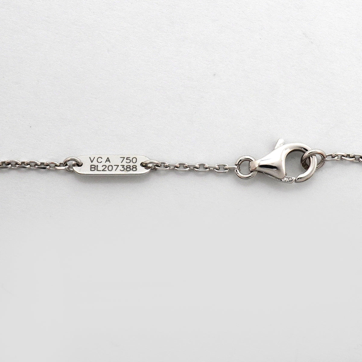 【6jkb0519】ヴァンクリーフ＆アーペル ネックレス ラッキー アルハンブラ K18WG ホワイトゴールド ターコイズ ブルー【中古】レディース