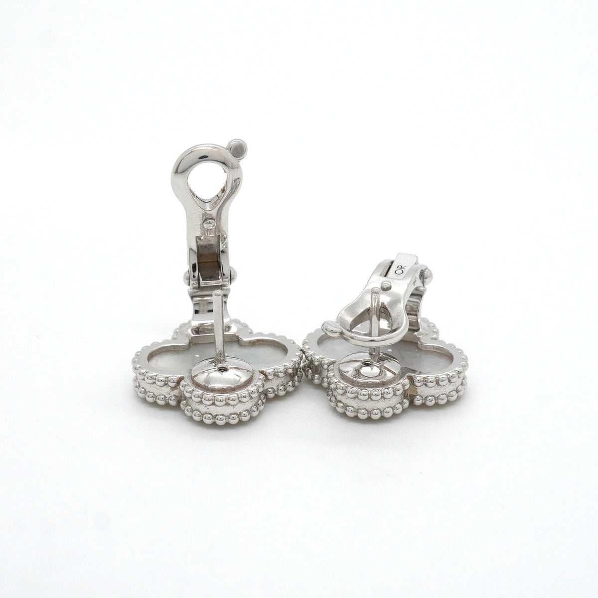【6jkb0556】ヴァンクリーフ＆アーペル ピアス ヴィンテージ アルハンブラ K18WG ホワイトゴールド マザーオブパール【中古】レディース