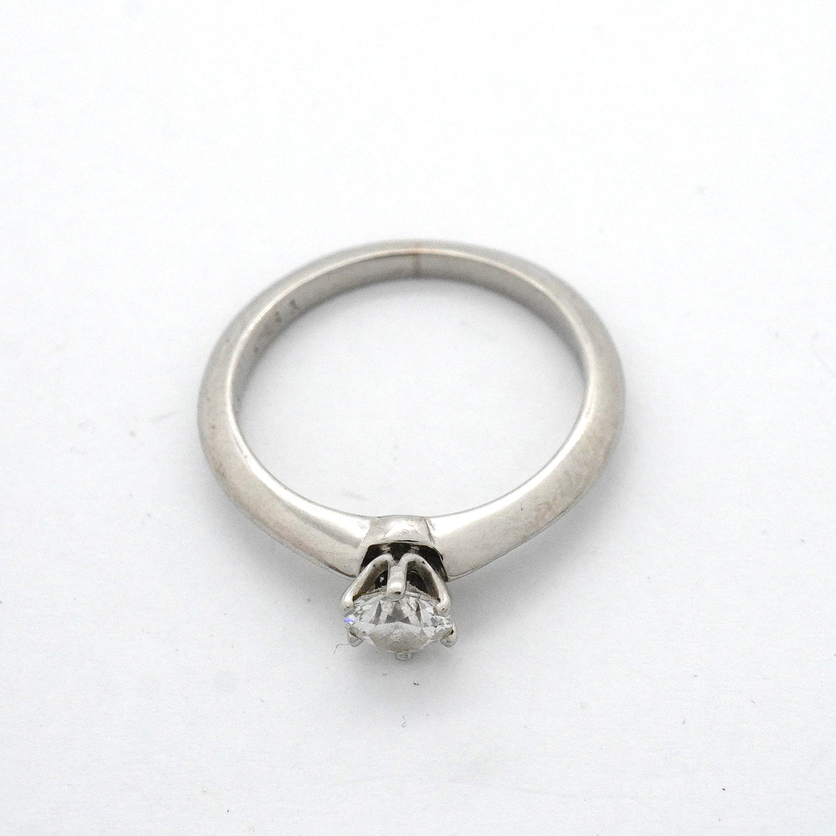 【6jkb0618】ティファニー リング ソリティア 1PD Pt950 プラチナ ダイヤモンド 0.31ct 5.5号【中古】レディース