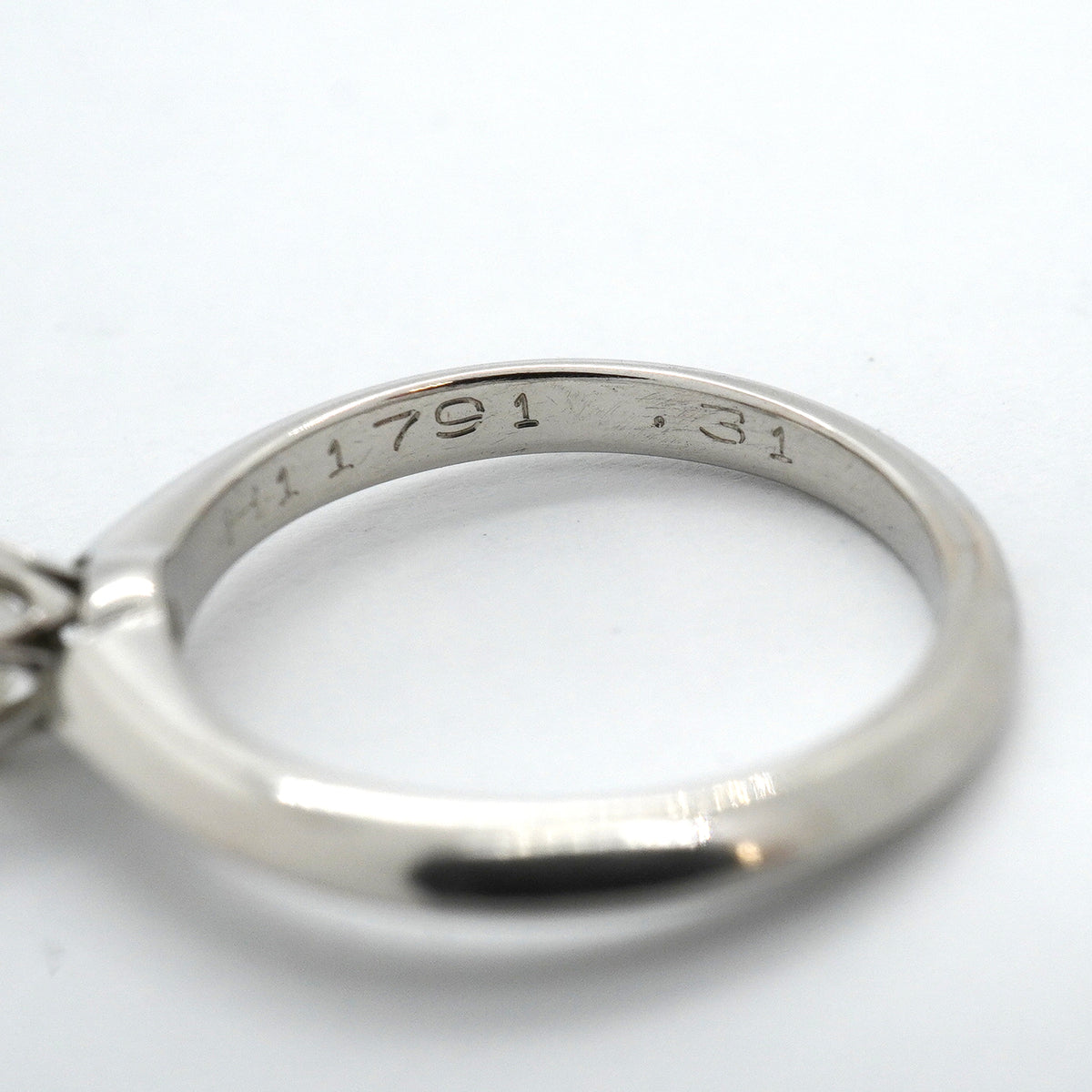 【6jkb0618】ティファニー リング ソリティア 1PD Pt950 プラチナ ダイヤモンド 0.31ct 5.5号【中古】レディース