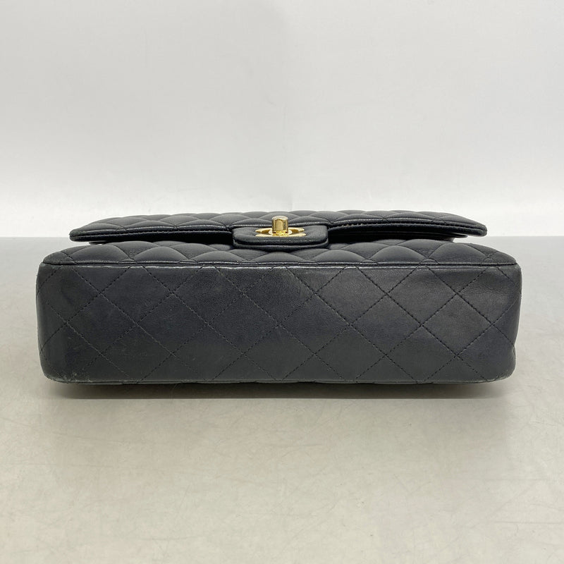 【6ka0021-h】シャネル ショルダーバッグ マトラッセ Wフラップ Wチェーン ラムスキン ブラック ゴールド金具【中古】レディース