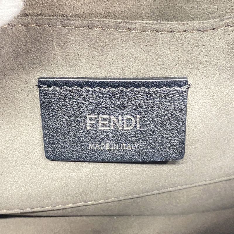 【6ka0055】フェンディ ショルダーバッグ キャナイミニ レザー ホワイト ゴールド/シルバー金具【中古】レディース